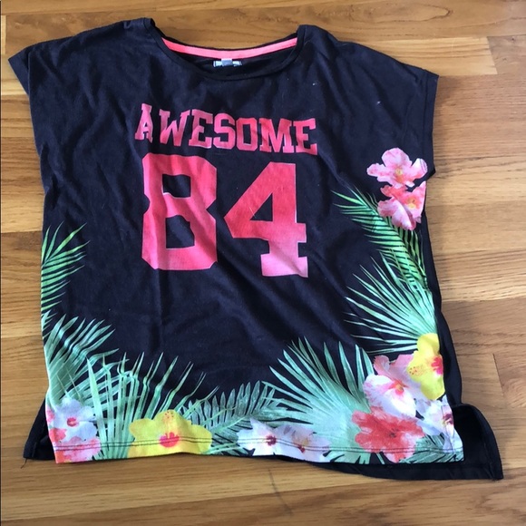 Shirt - Picture 1 of 3